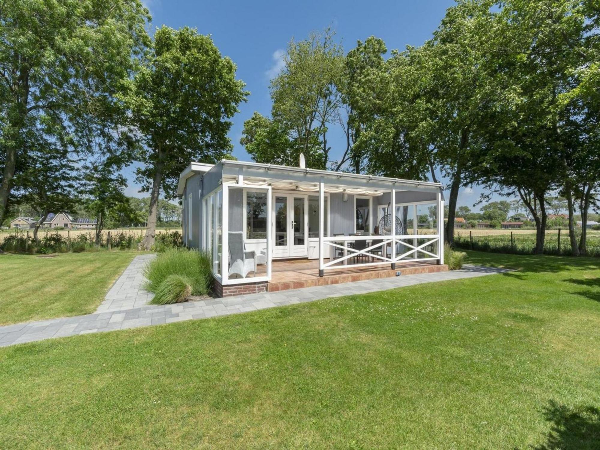 Modern Holiday Home With Large Garden Sint Maartensvlotbrug Exterior foto